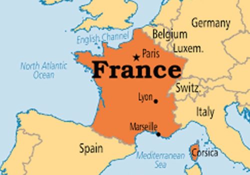 फ्रान्समा आँधी आउँदा दुईको मृत्यु, हजारौँ घर विद्युत्विहीन