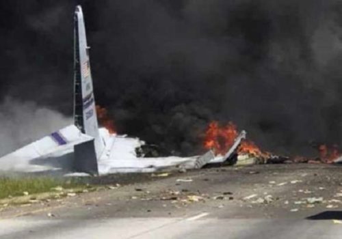 इरानमा भएको विमान दुर्घटनामा १७६ को  मृत्यु