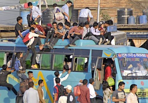 कोरोना कहर : चैत ६ पछि झण्डै पाँच लाखले छाडे राजधानी