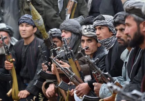 पश्चिम अफगानिस्तानमा तालिबान लडाकूद्धारा आत्मसमर्पण