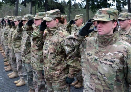 इराक र अफगानिस्तानबाट थप अमेरिकी सैनिक फिर्ताको तयारी