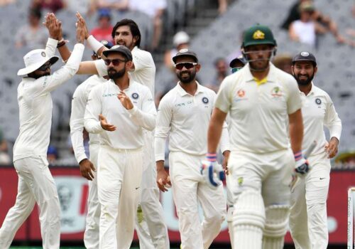 भारत–अस्ट्रेलिया टेस्टः स्मिथले बनाए २७औं शतक, अस्ट्रेलिया ३३८ रनमै समेटियो